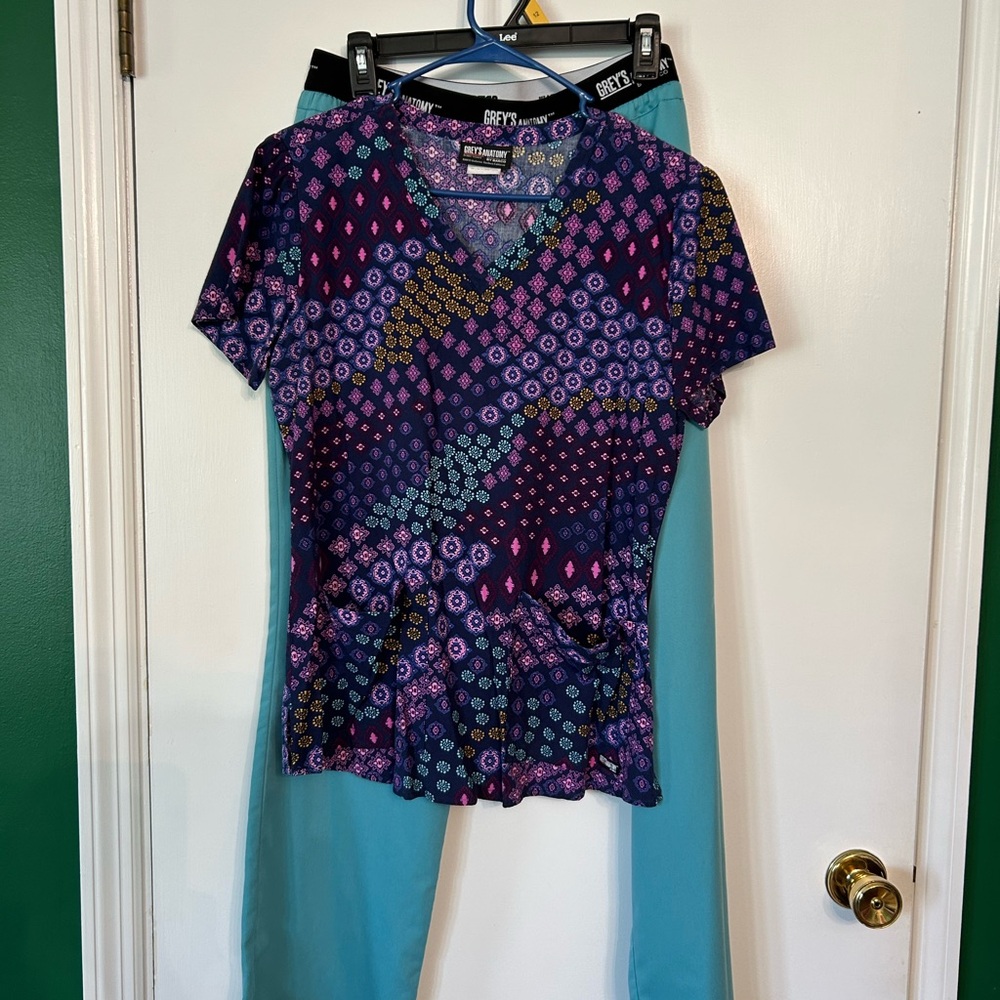 Grey's Anatomy Purple and Blue Women's Top